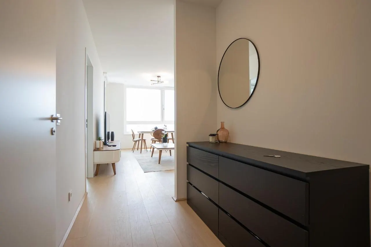 Posh Apartment On 22Nd Floor + Loggia, Pool, Gym, Sauna Wiedeń
