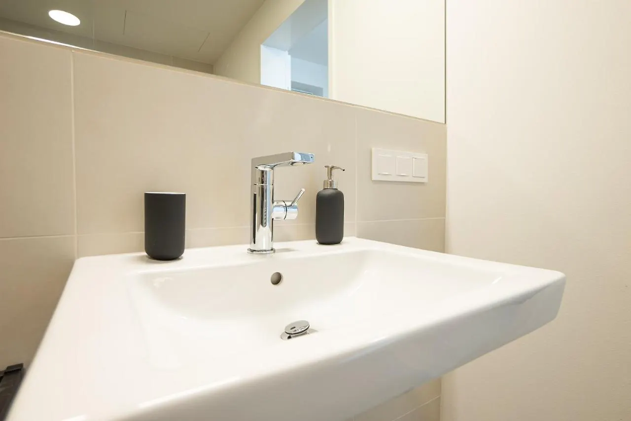 Posh Apartment On 22Nd Floor + Loggia, Pool, Gym, Sauna Wiedeń 0*,