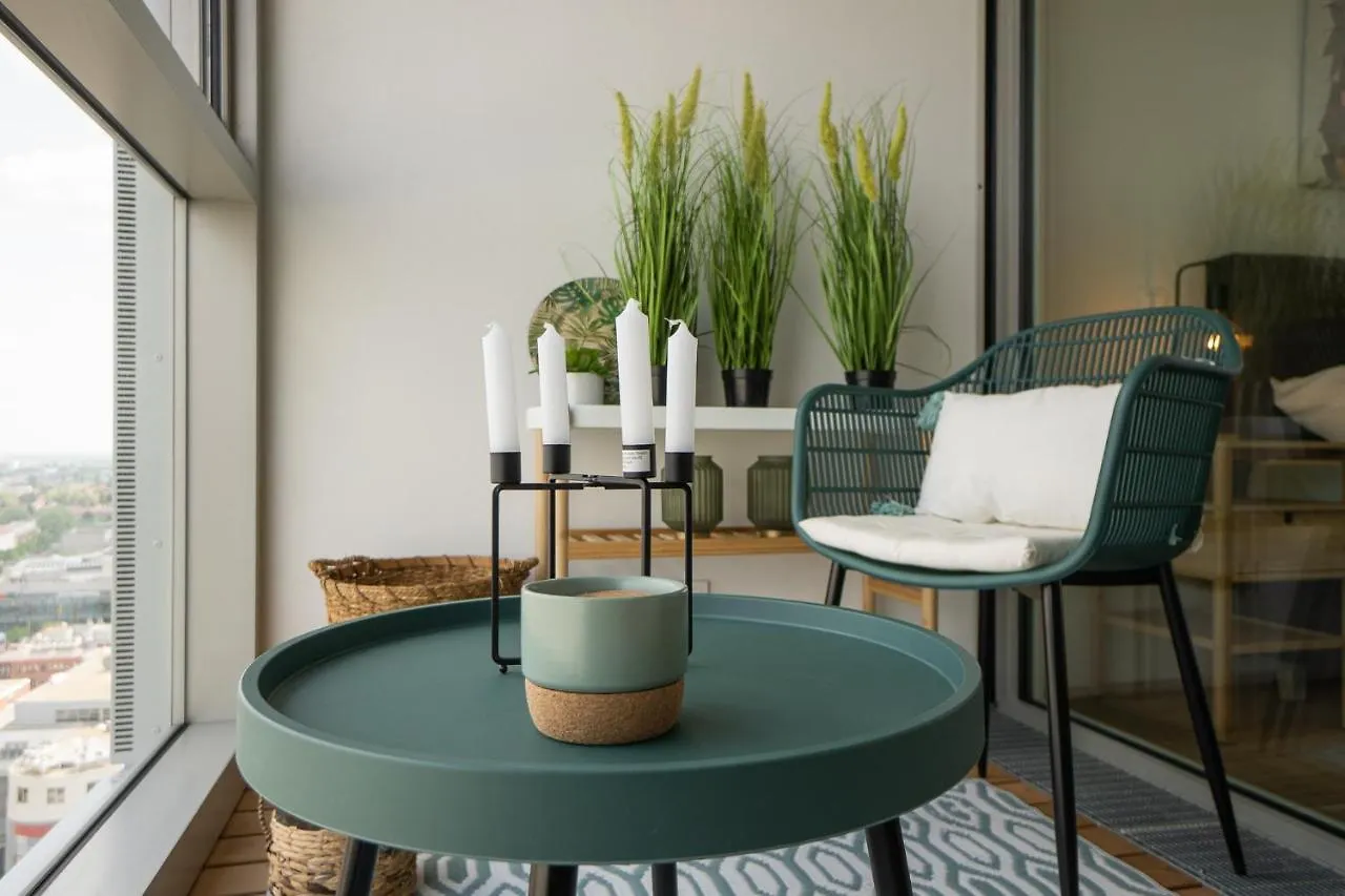 Posh Apartment On 22Nd Floor + Loggia, Pool, Gym, Sauna Vienna