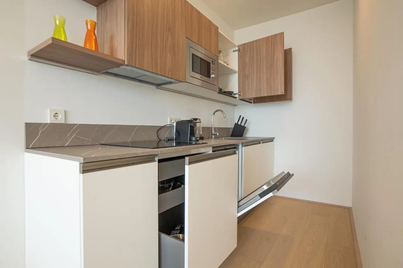 Posh Apartment On 22Nd Floor + Loggia, Pool, Gym, Sauna Vienna
